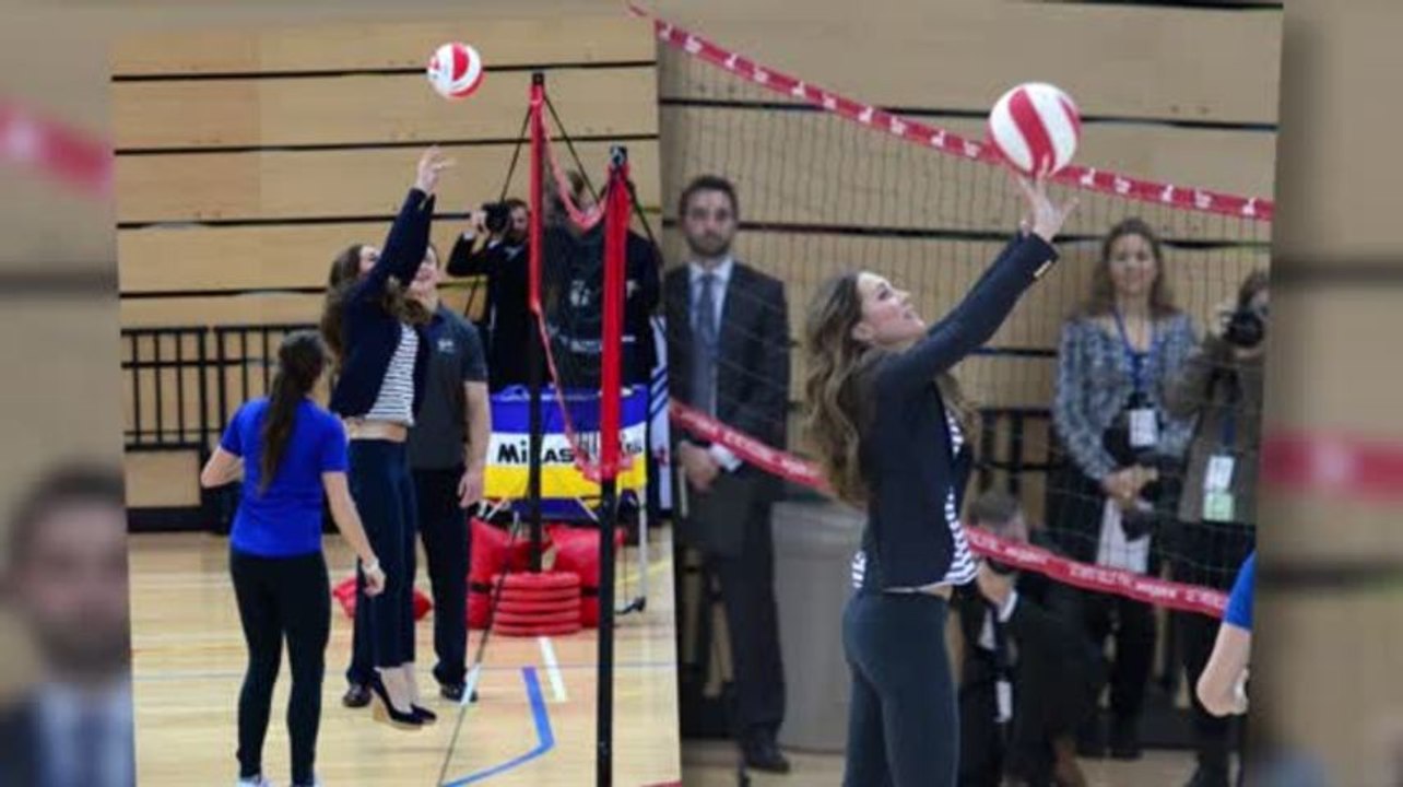 Herzogin von Cambridge spielt Volleyball