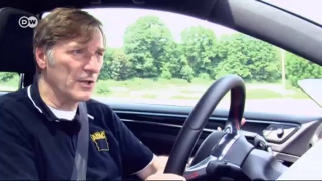 سيارة VW Golf GTI | عالم السرعة