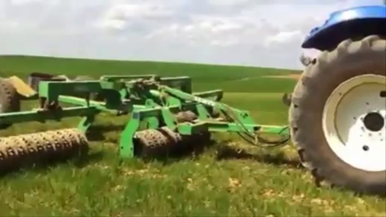 NEW HOLLAND t7200