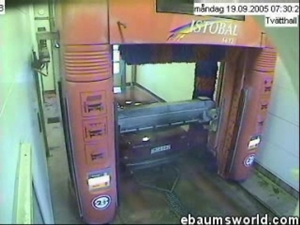 Régis Au Lavage Automatique