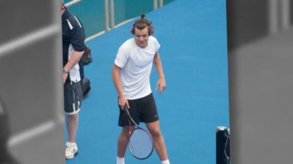 Harry Styles Gets Tennis Lesson From Pro