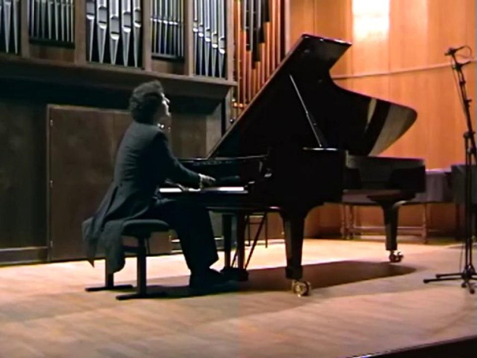Schubert, sonata in C minor D.958 — Sergey Kuznetsov