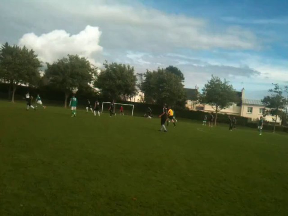 FC Kerangoff, passe de Greg but de JM (FC Brest)