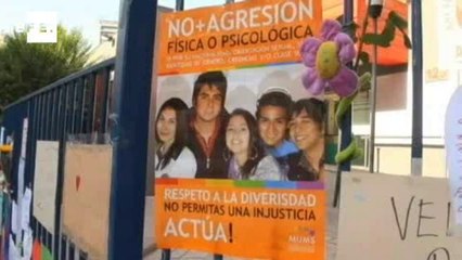 Assassinato de jovem por neonazistas ativa debate sobre homofobia no Chile.