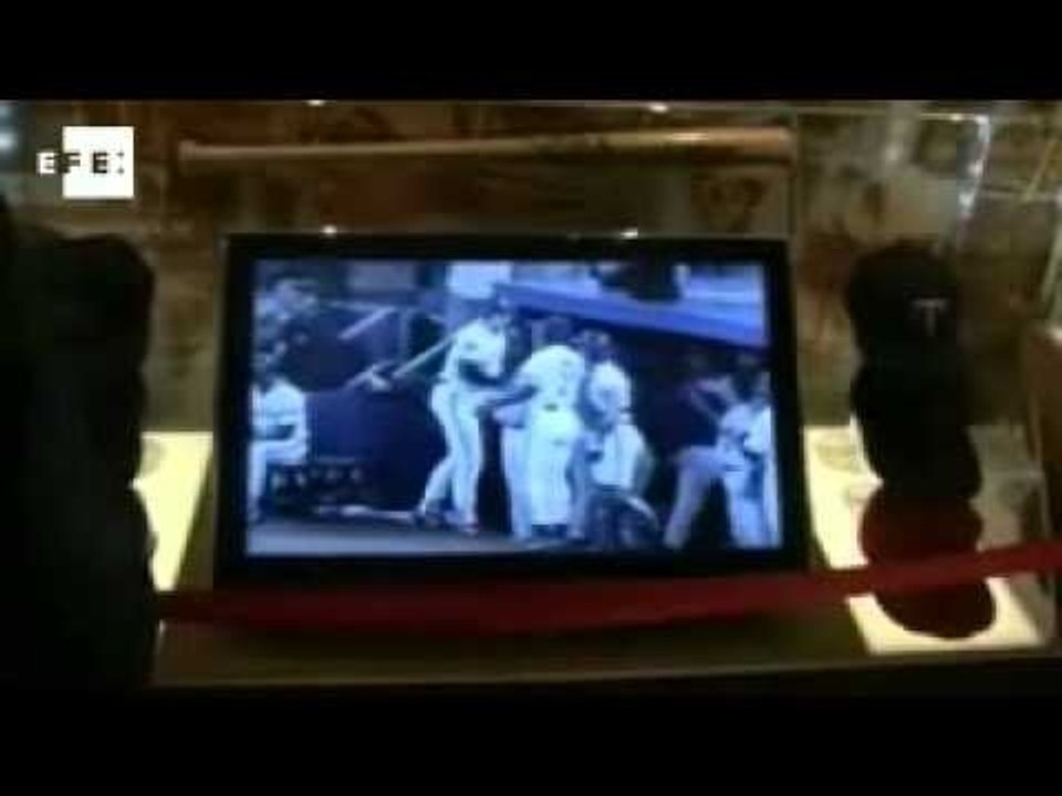 Baseball's  Living Latino Legends
