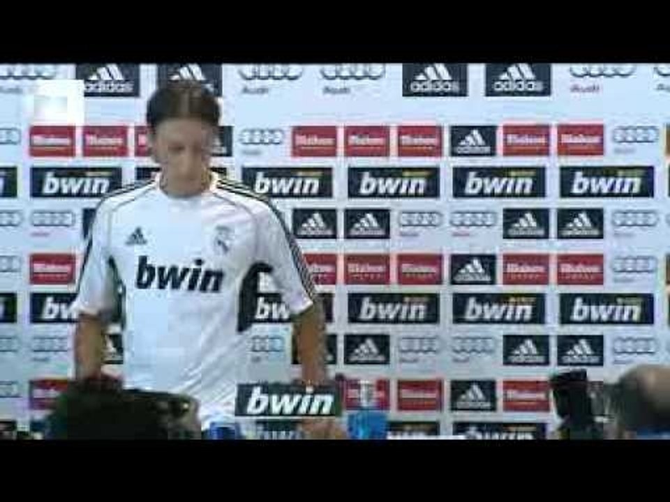 Ozil: Kaka very  important for Real Madrid