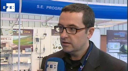 Mas de mil expositores en el salon del agua Smagua.wmv