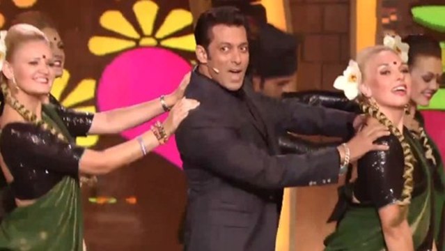 Salman Khan Dances To Rajesh Khanna's Tune - Bigg Boss 7 – Weekend Ka Wow