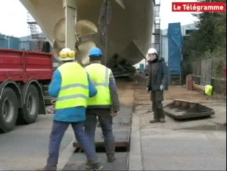 Concarneau. Le thonier Franche Terre refuse... de quitter terre