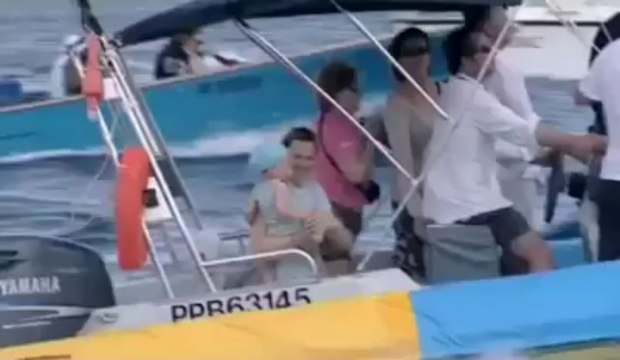 Transat BPE. Louis-Maurice Tannyères coupe la ligne d'arrivée