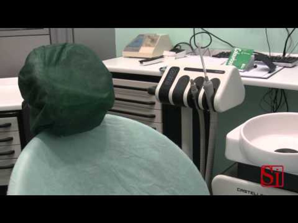 Napoli - Dentisti troppo cari, Napoli la più conveniente (21.10.13)