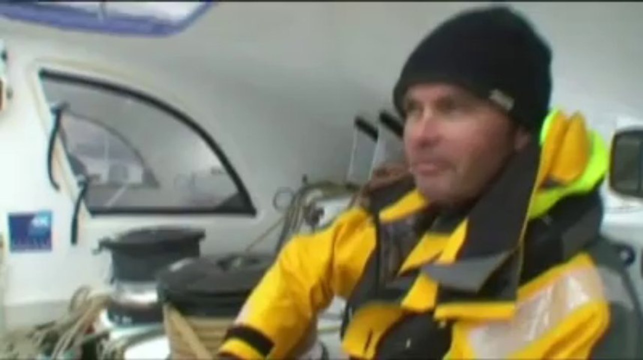 Banque Populaire en route vers le record de l' Atlantique nord