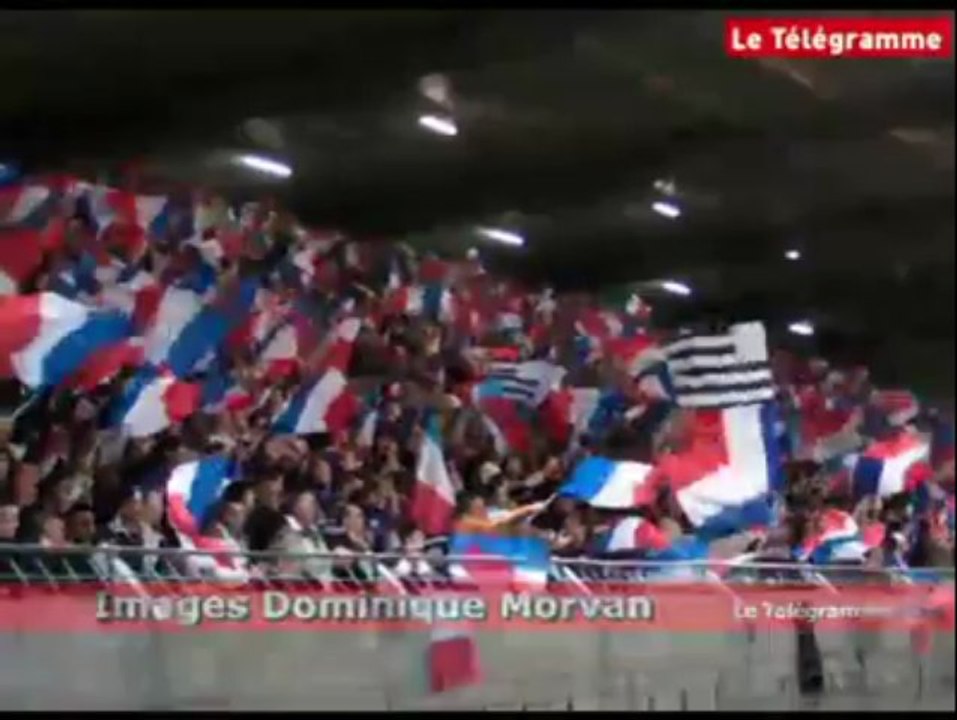 Guingamp. Les Bleus marquent, le Roudourou exulte