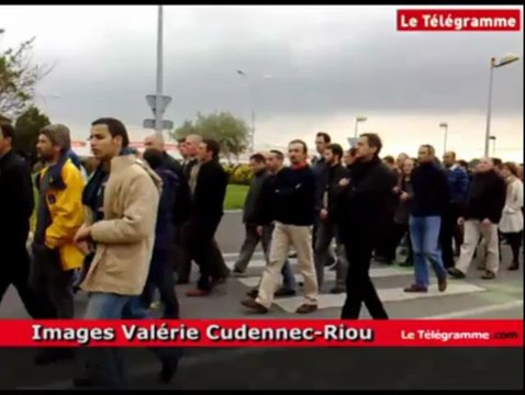 France Télécom. Marche silencieuse à Lannion