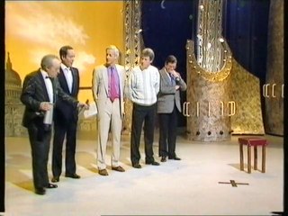 The Paul Daniels Magic Christmas Show 1987 - René Lavand / John Craven / Michael Buerk / Adam Rafael / Richard Whitmore / Korean Brave Seamen Troupe / Philippe Genty