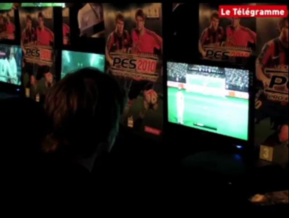 Festival breton du jeu vidéo. PES League : les valeurs du sport autour d'une console