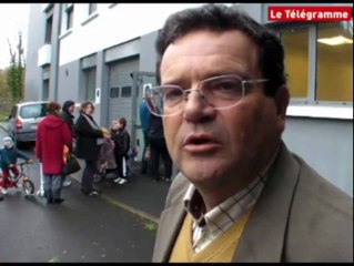 Auray - La foule au centre de vaccination