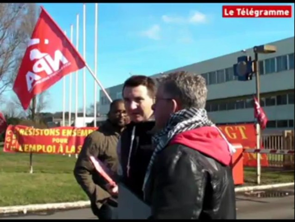 Régionales. Besancenot en escale à l'ex-SBFM