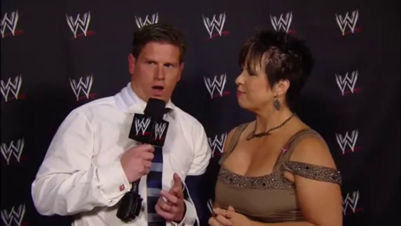WWE App Exclusive  10.21.2013 - Vickie Has a Big Announcement for HIAC