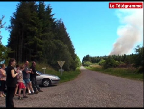 Monts-d'Arrée (29). Spectaculaire incendie à l'ouest du lac de Brennilis