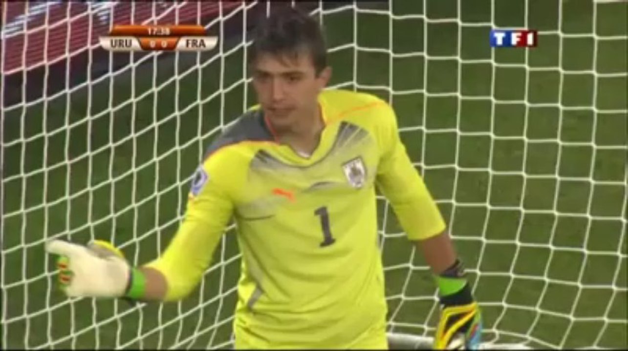 France-Uruguay. Le coup franc de Yohann Gourcuff