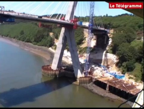 Presqu'île de Crozon (29). Le chantier du nouveau pont de Térénez