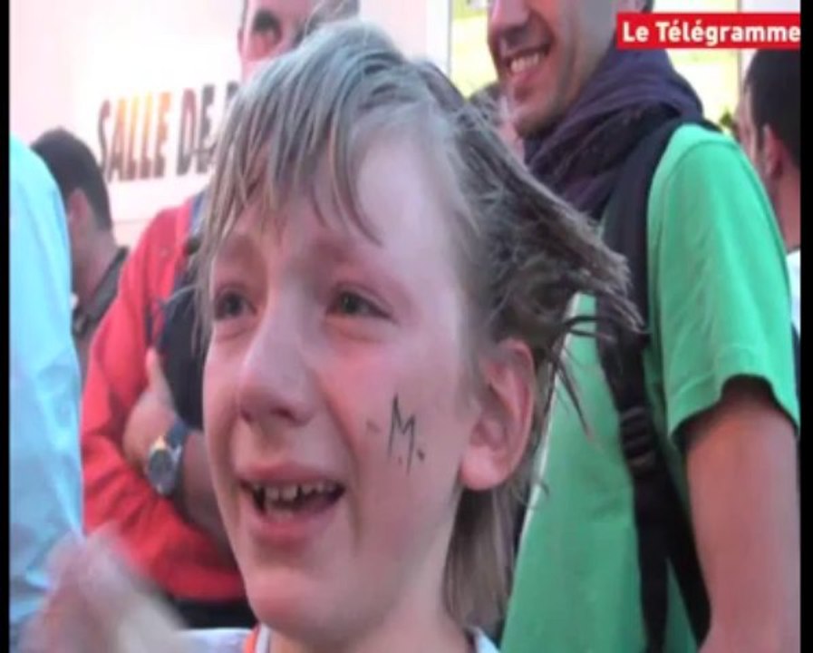 Vieilles Charrues. Peter est monté sur scène avec -M- !