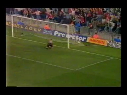 John Barnes Goal - Blackburn Rovers 3 Liverpool 2 - Premiership (151094)