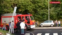 Quimper. Grand défilé des pompiers pour le déménagement