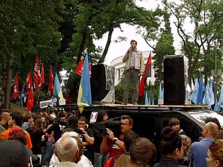 В Украине требуют свободу мирных собраний