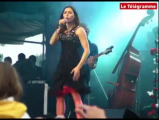 Bout du Monde. Olivia Ruiz, la panique et puis son... derrière