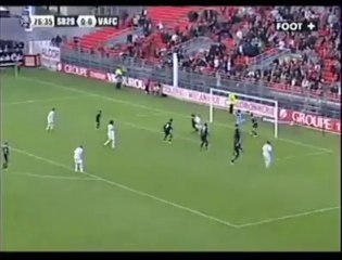 Brest-Valenciennes. Le but de Nolan Roux (70')