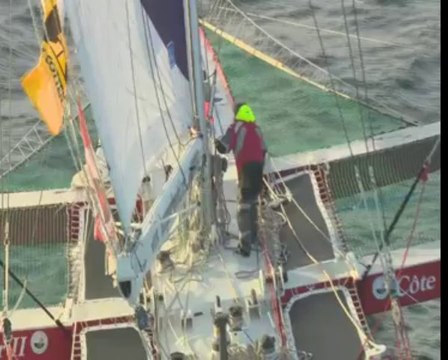 Route du Rhum. Bertrand Quentin filmé au large du Cap Fréhel