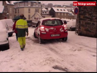 Morlaix (29). Flocons et glissades au réveil