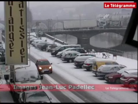 Châteaulin (29). La ville encore plus belle sous la neige