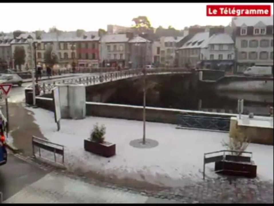 Châteaulin (29). Un peu de neige puis une deuxième couche