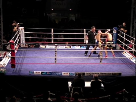 Vannes (56). Boxe Thaï : revivez le match de Xavier Bastard