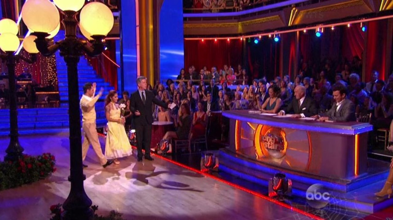 Nicole “Snooki” Polizzi & Sasha Farber - Foxtrot