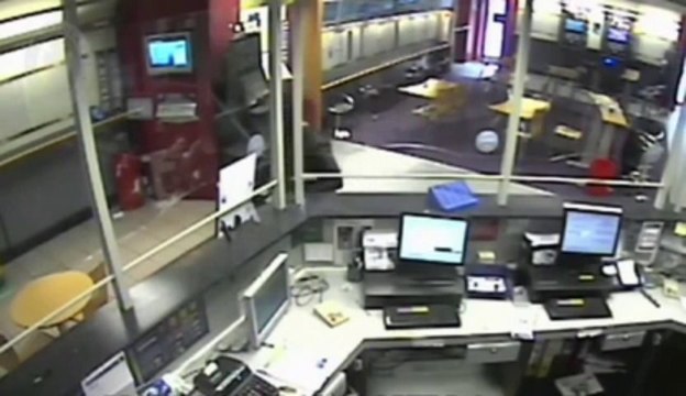 Un braqueur pas doué du tout!