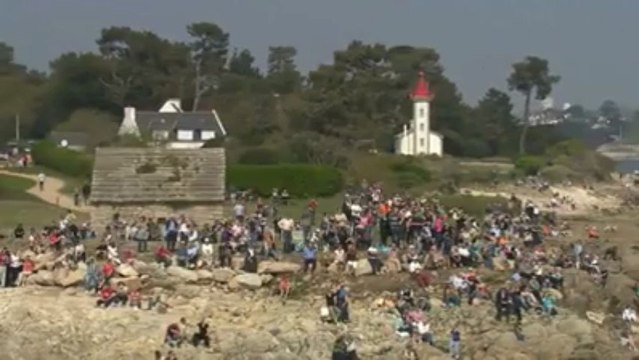 Transat Bénodet - Martinique. Les images du passage de la ligne de départ