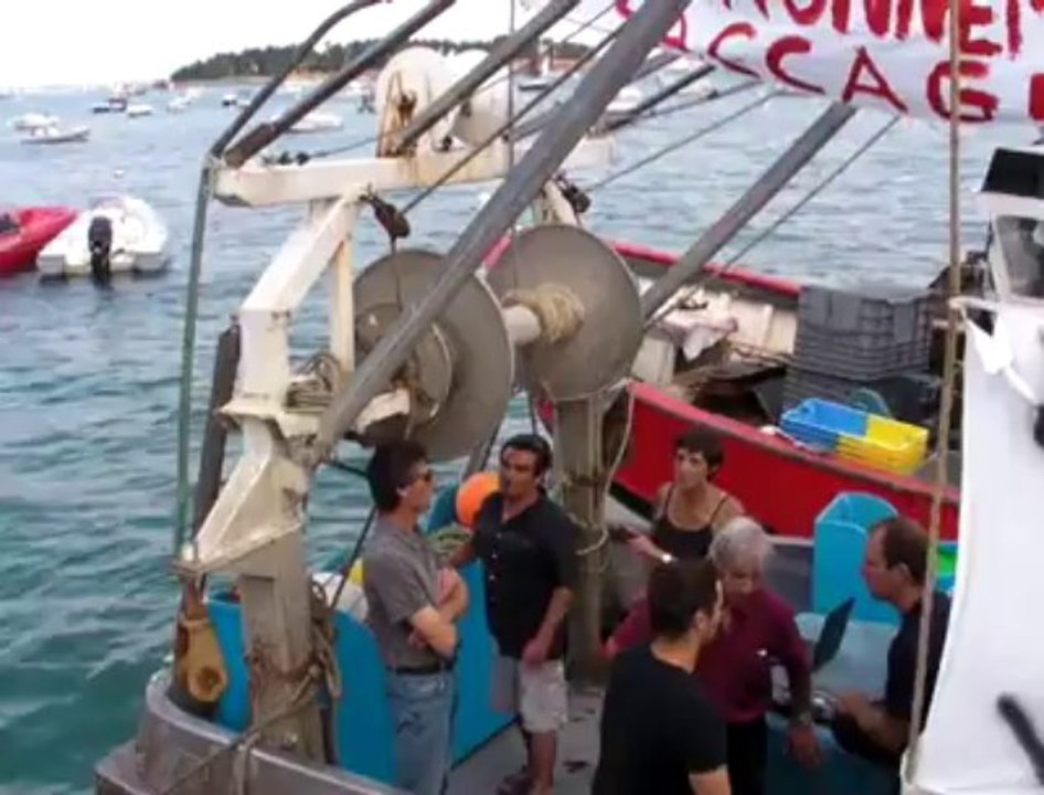 Semaine du Golfe. 200 pêcheurs et ostréiculteurs manifestent en mer