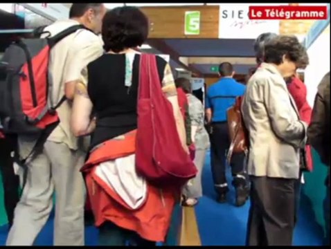 Etonnants Voyageurs. Les mers du sud à l'horizon ?