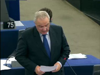 Franck Proust présente son rapport "Commerce des précruseurs de drogue" en plénière au Parlement européen 21/10/2013