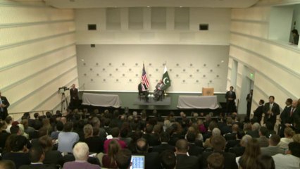 Pakistan PM says ready to go 'extra mile' with India