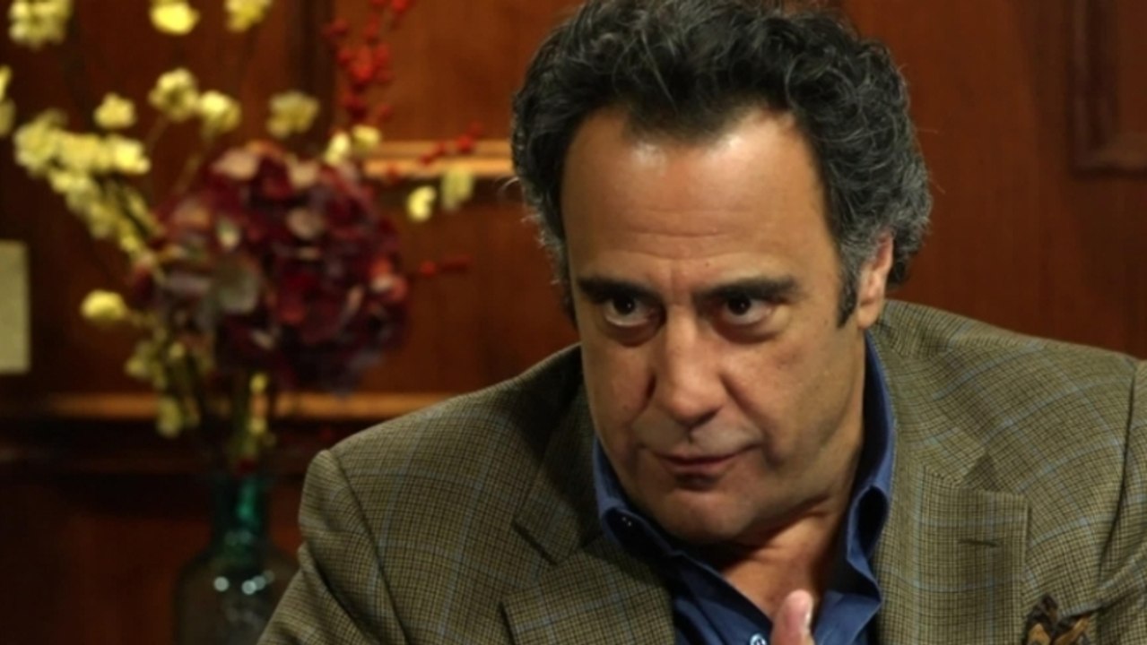 Larry Gets Flack For Ignoring Brad Garrett