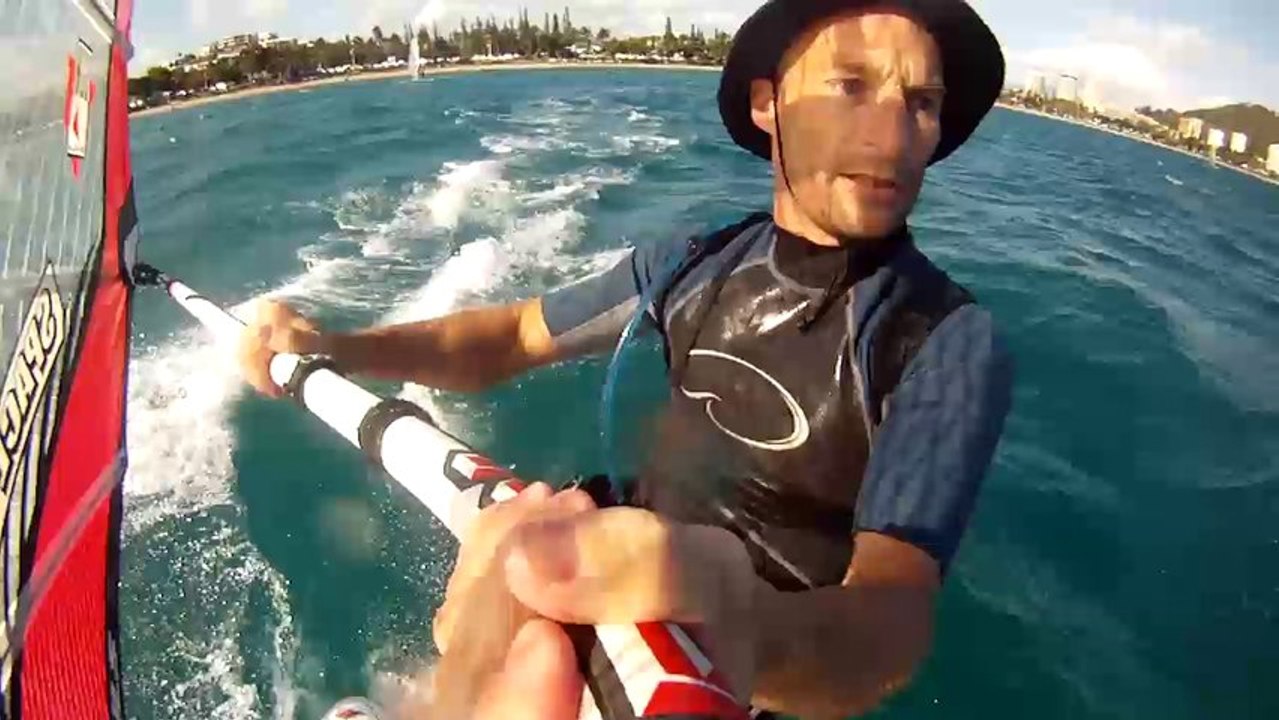 Coup de planche à l'Anse Vata
