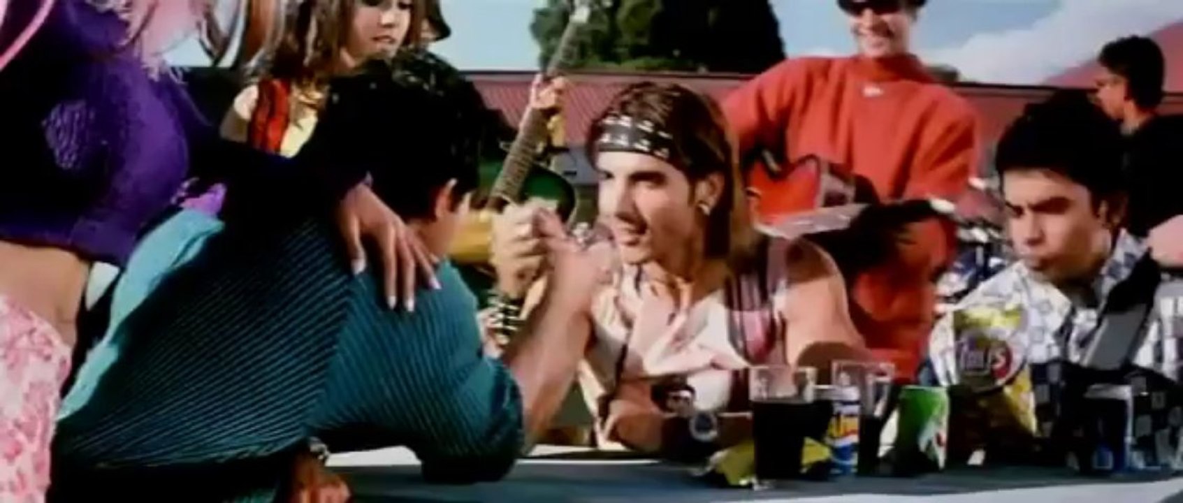 Main Hoon Na (Titile) - Main Hoon Na (2004) Full Song