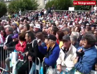 Tour de France. Une foule compacte à Dinan