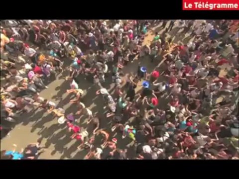 Vieilles Charrues. Les images du concert d'Ar Re Yaouank