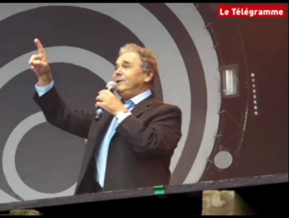 Vieilles Charrues. Pierre Perret : les images du concert